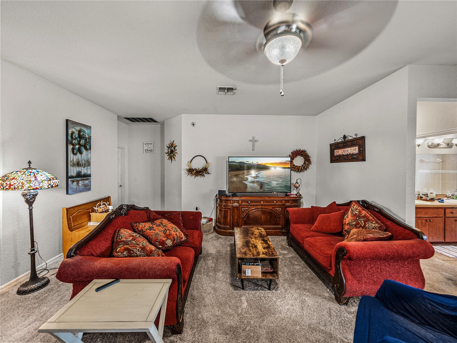 Image 13 of 54 For 2033 Normandy Heights Drive