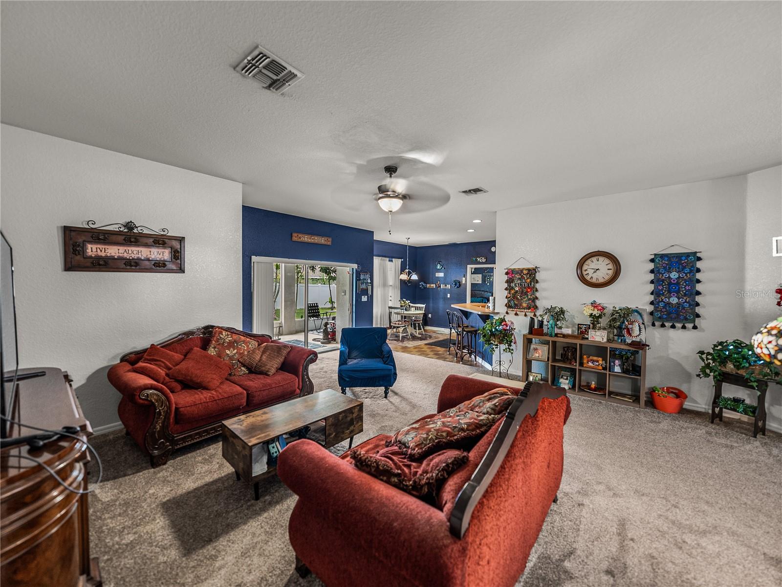 Image 15 of 54 For 2033 Normandy Heights Drive