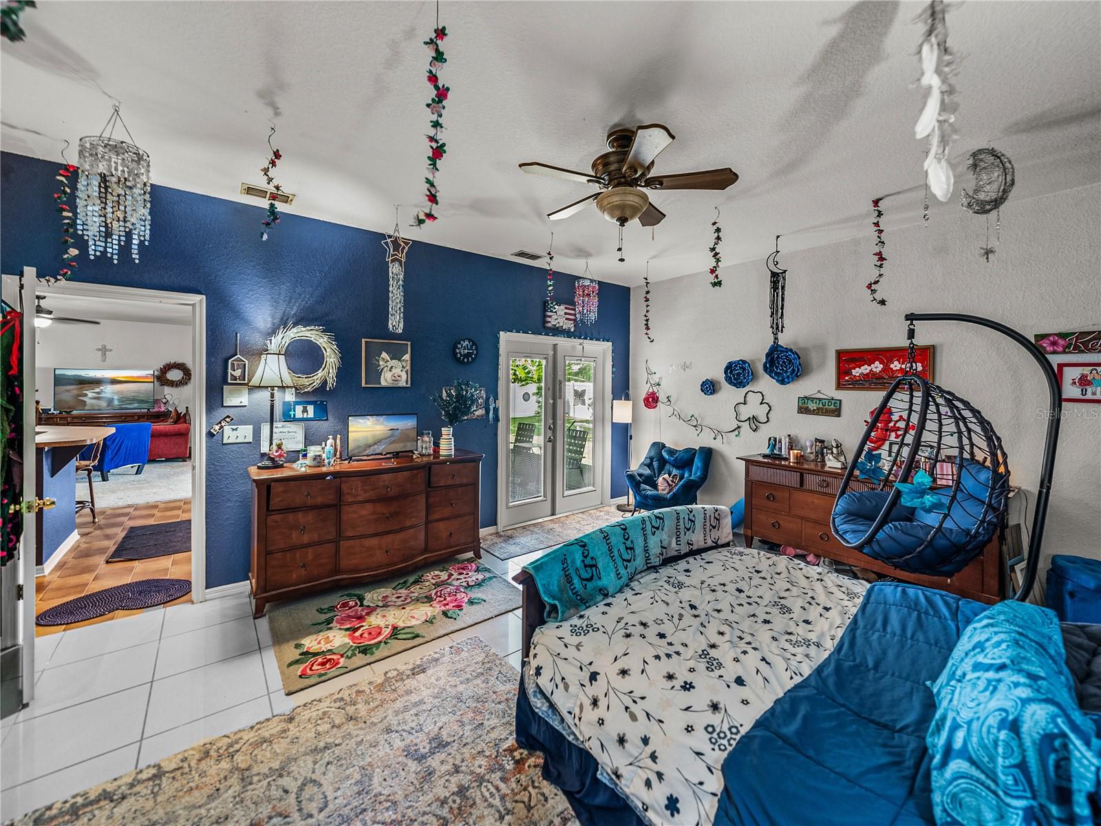 Image 30 of 54 For 2033 Normandy Heights Drive