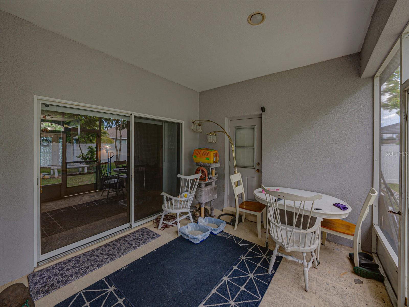 Image 44 of 54 For 2033 Normandy Heights Drive