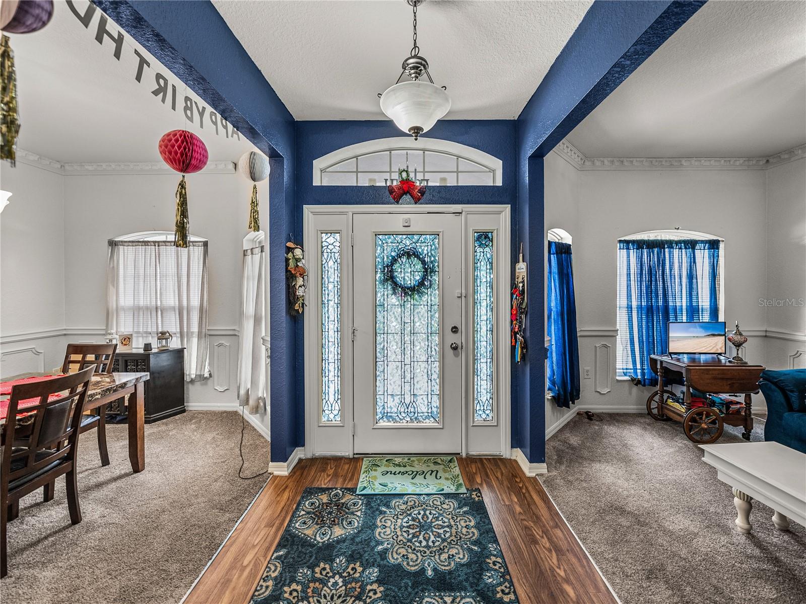Image 5 of 54 For 2033 Normandy Heights Drive