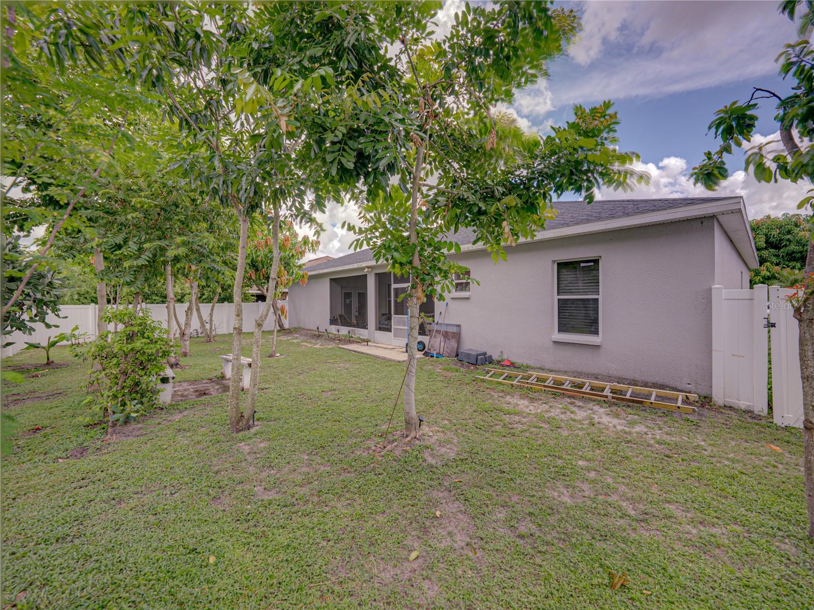 Image 51 of 54 For 2033 Normandy Heights Drive