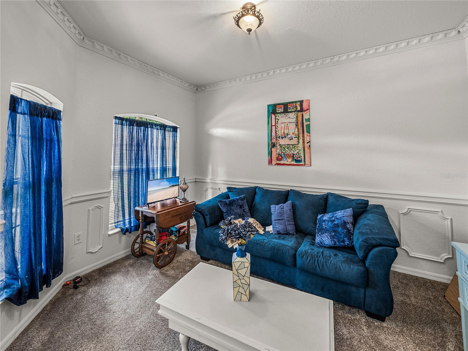 Image 6 of 54 For 2033 Normandy Heights Drive