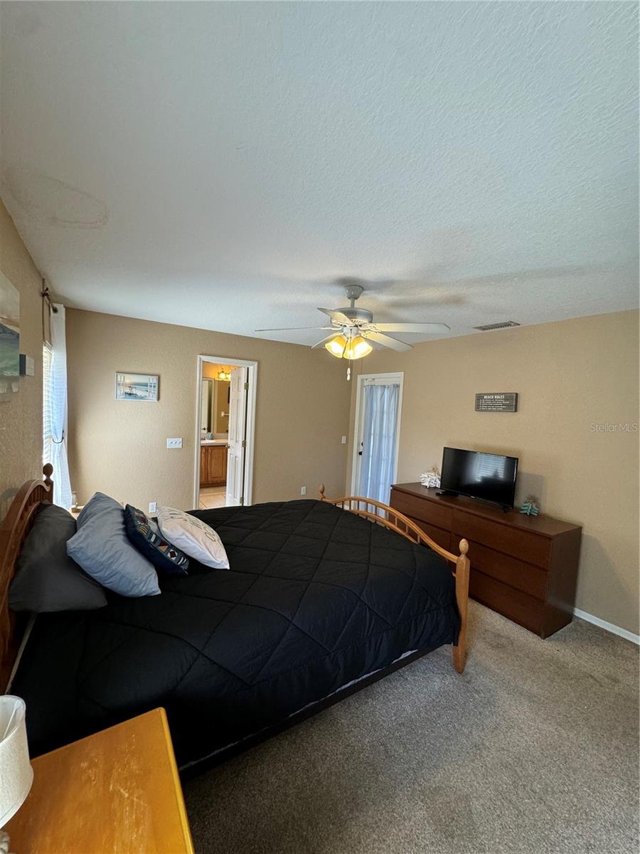 Image 33 of 41 For 244 Madalyn Court
