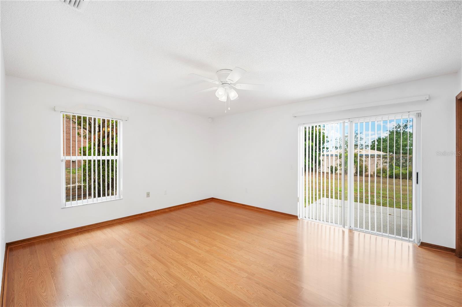 Image 23 of 35 For 3226 Cherry Hill Circle S