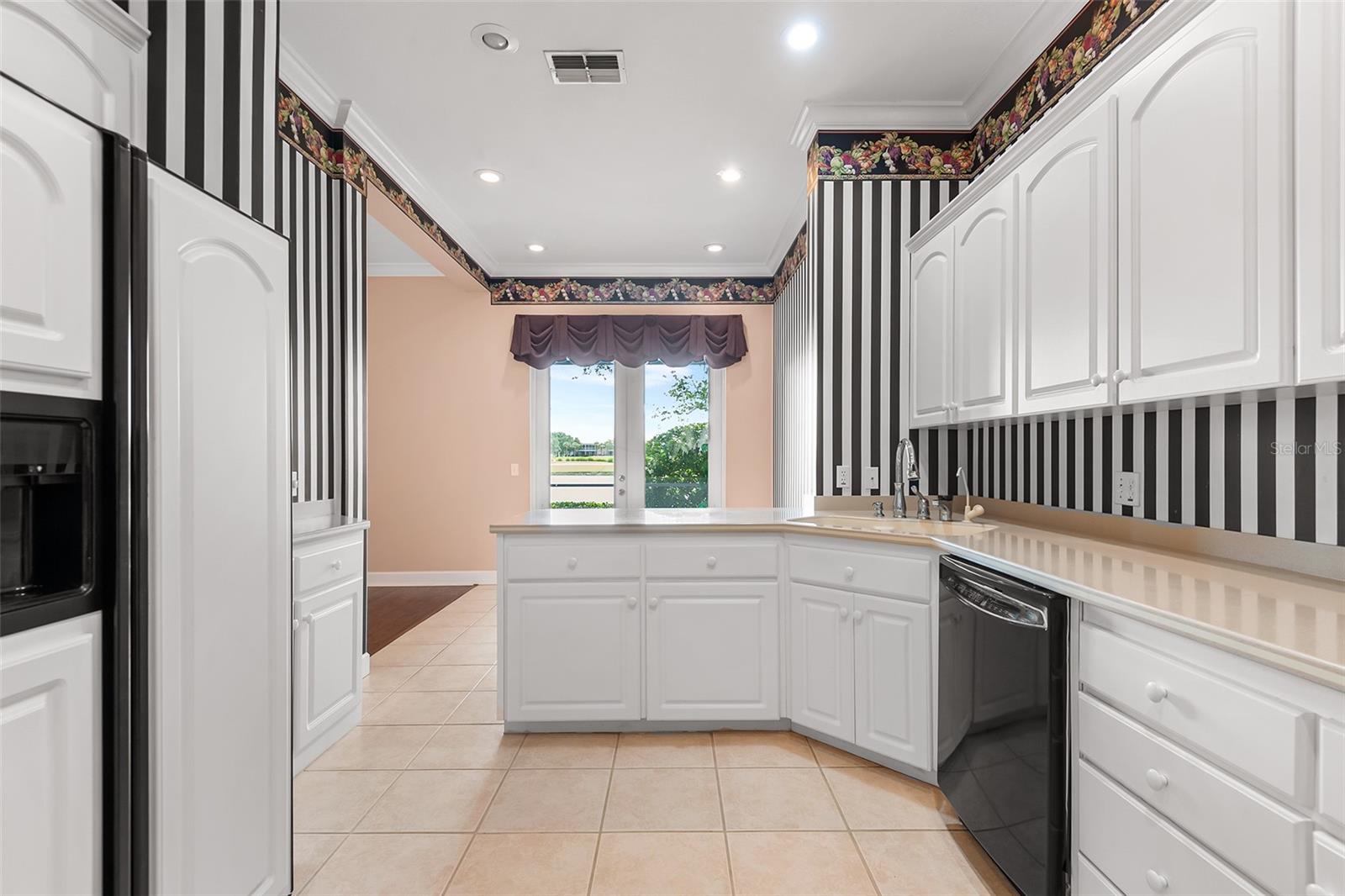 Image 34 of 61 For 2820 Prestwick Drive