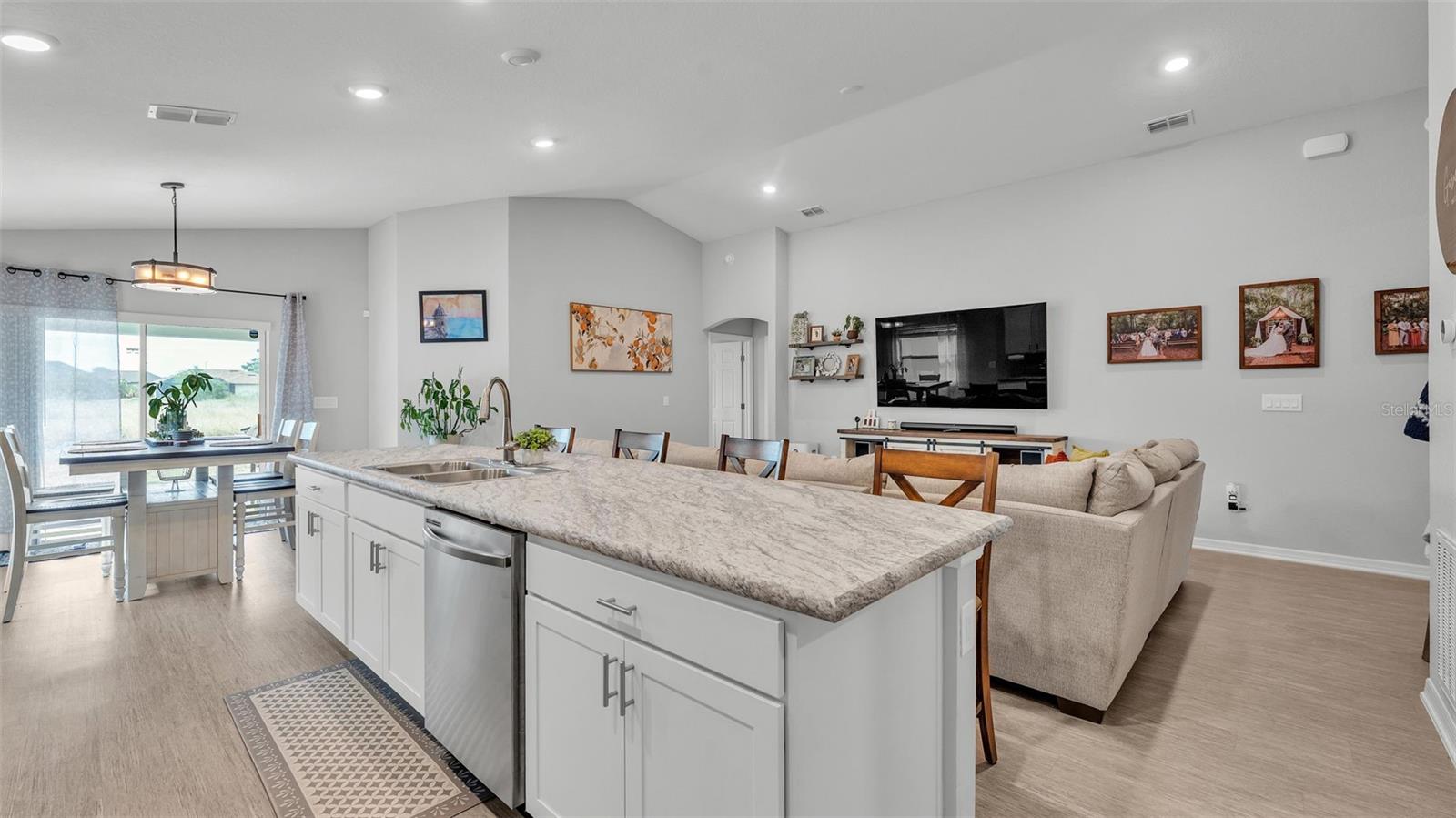 Image 6 of 48 For 2611 San Marco Way