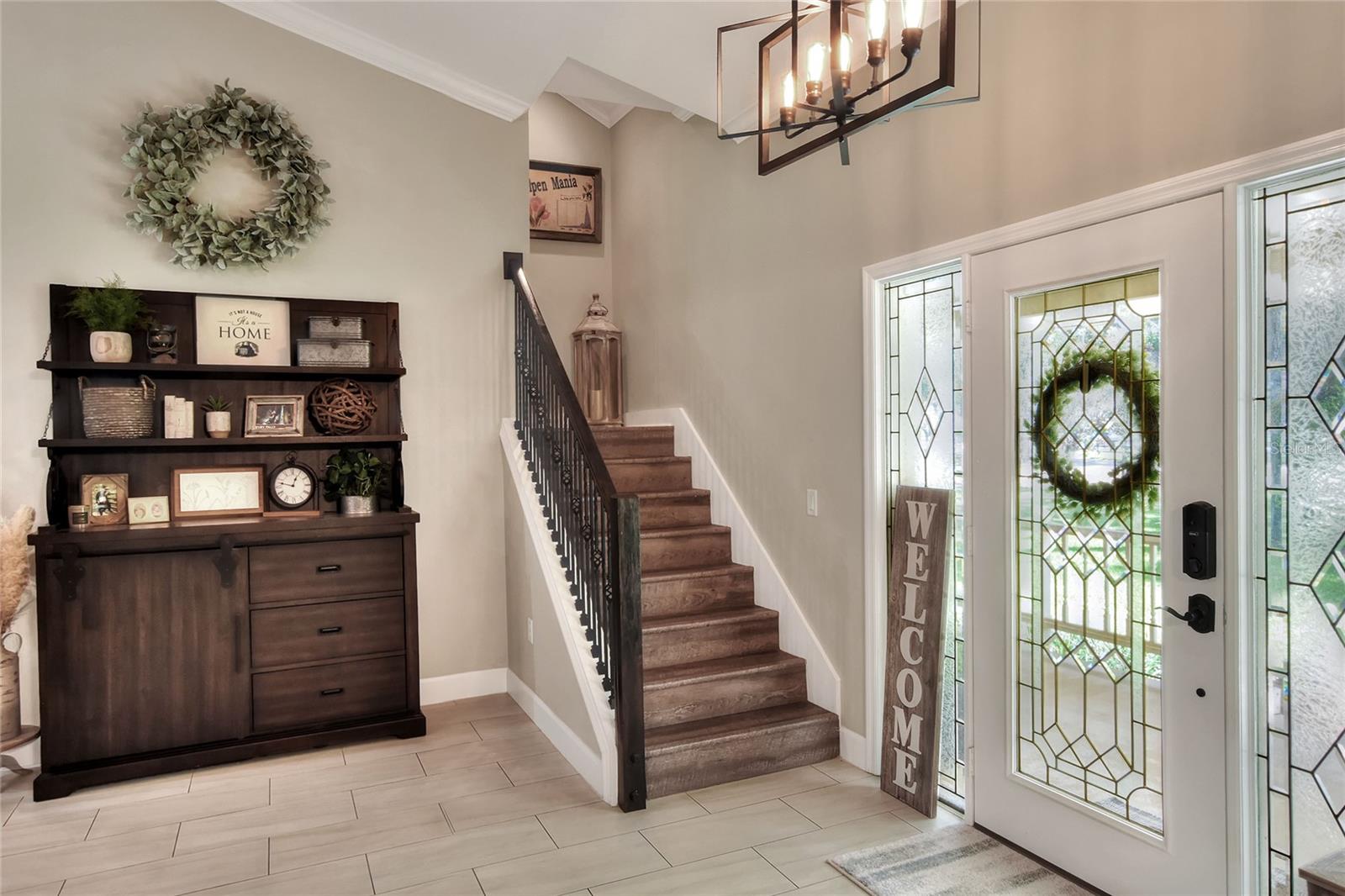 Image 31 of 57 For 930 Country Oaks Lane