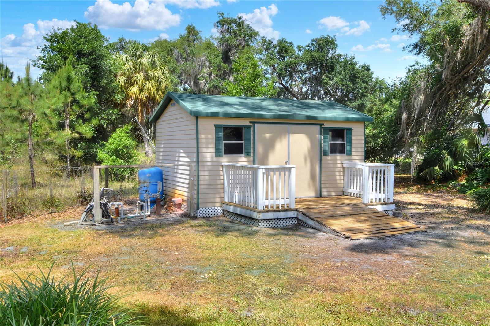 Image 44 of 57 For 930 Country Oaks Lane