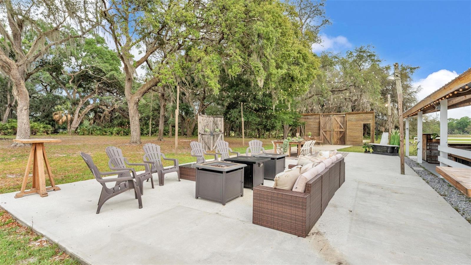 Image 38 of 69 For 4773 47th Boulevard
