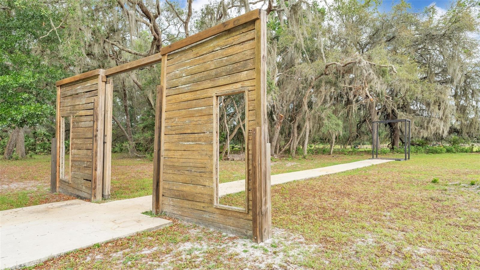 Image 42 of 69 For 4773 47th Boulevard