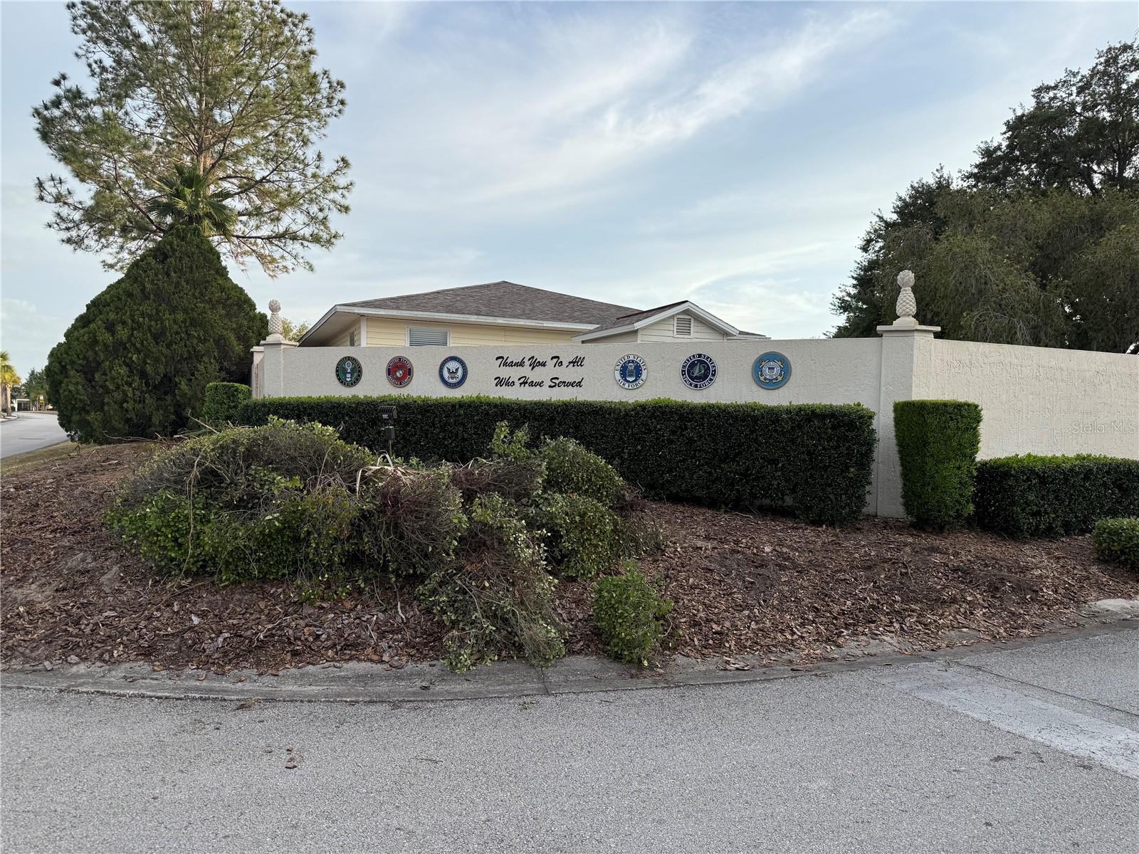 Image 15 of 21 For 352 Travelers Dr
