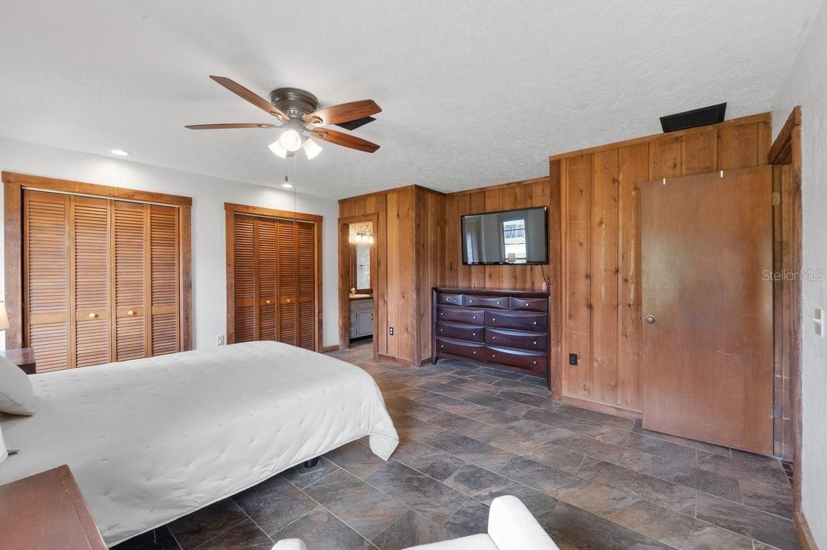 Image 33 of 69 For 3805 Gaines Drive
