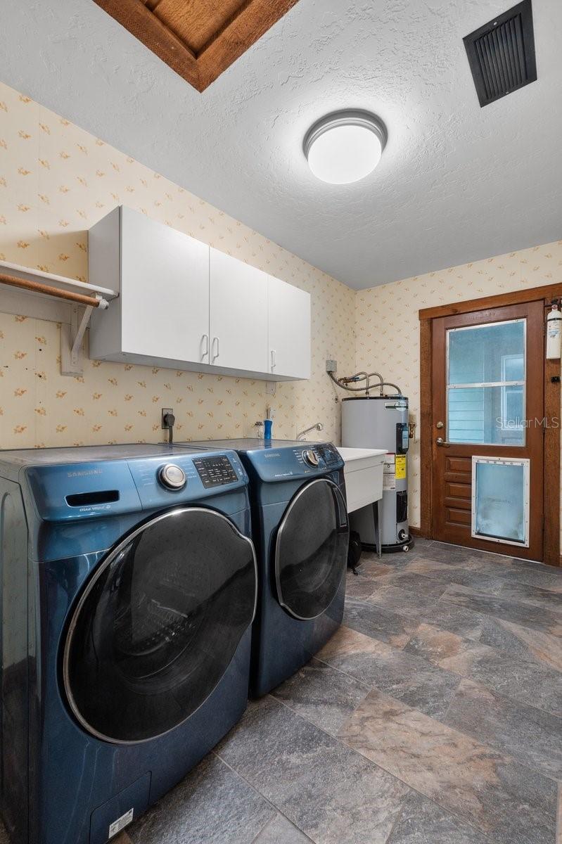 Image 47 of 69 For 3805 Gaines Drive