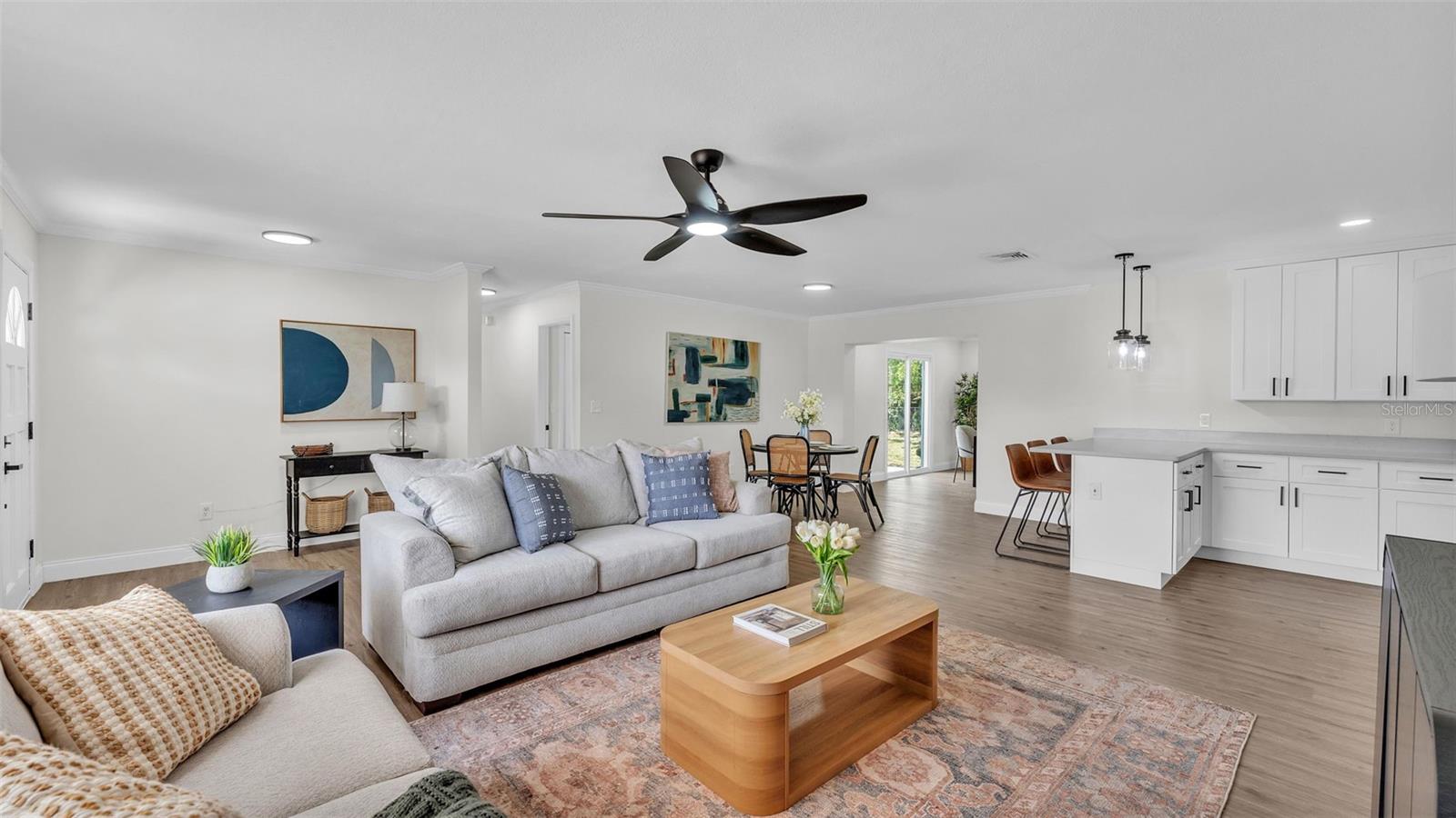 Image 11 of 32 For 4028 Wellington Drive