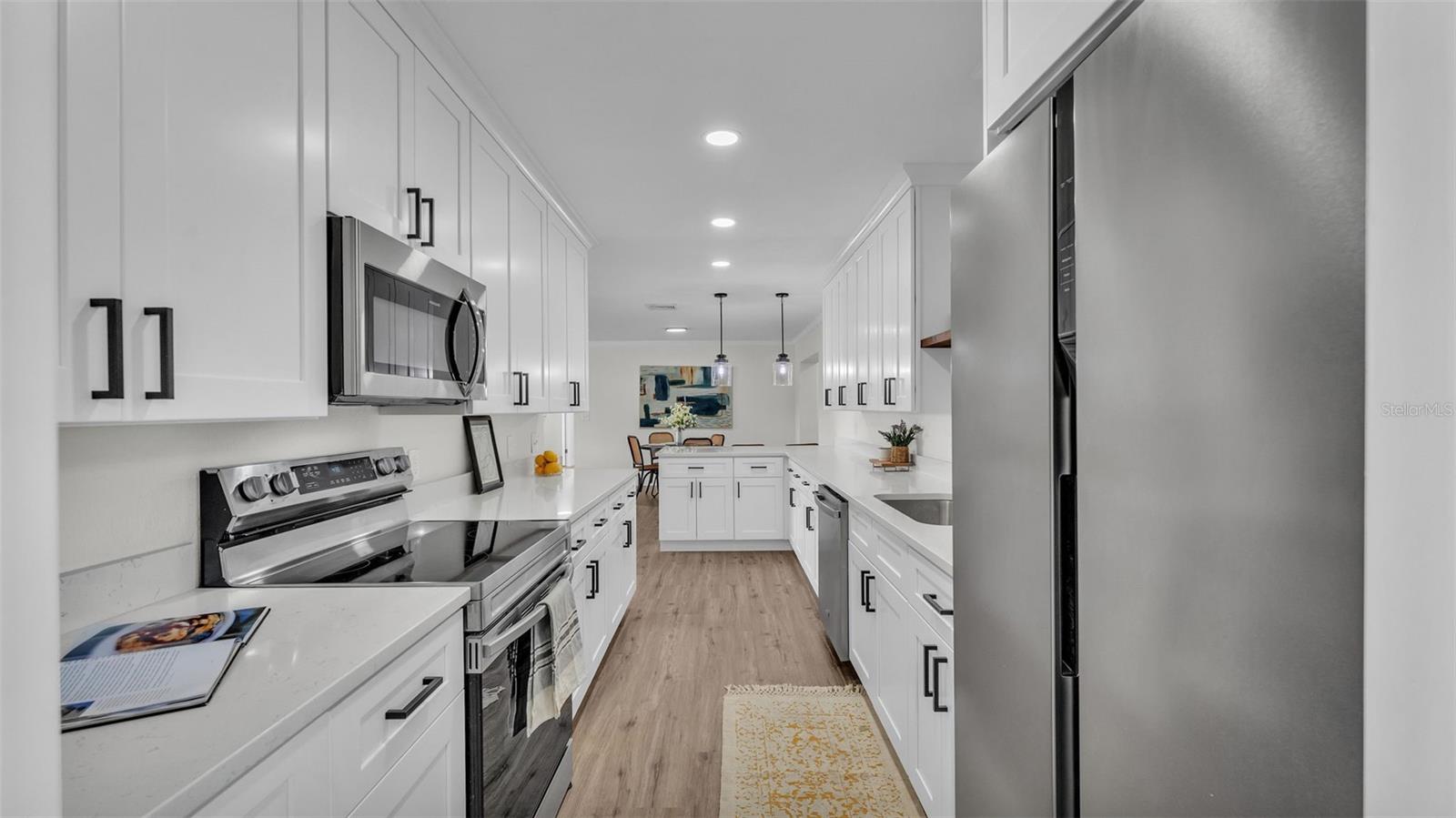 Image 15 of 32 For 4028 Wellington Drive