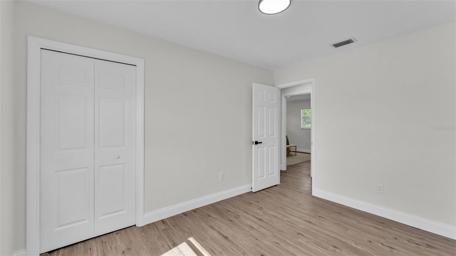 Image 30 of 32 For 4028 Wellington Drive