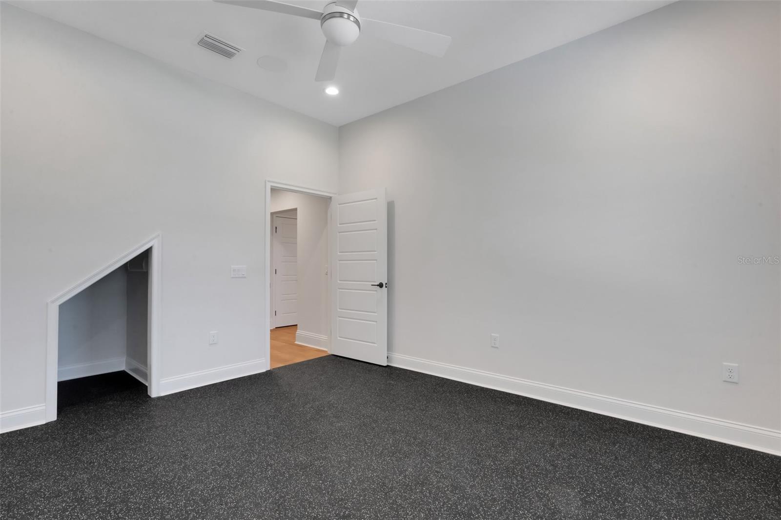 Image 37 of 94 For 2645 Delphi Hills Court