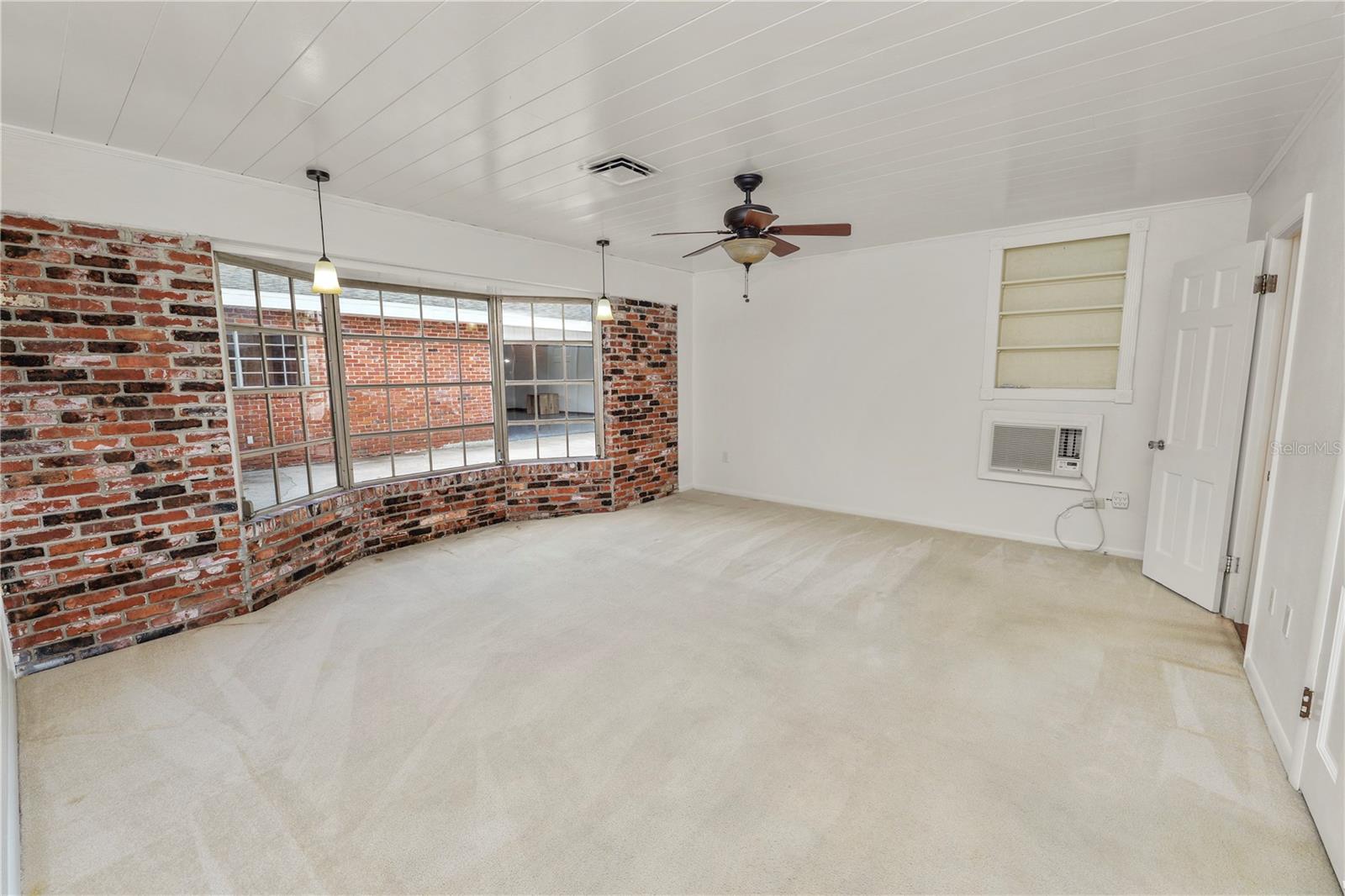 Image 41 of 73 For 1205 Rolling Woods Lane