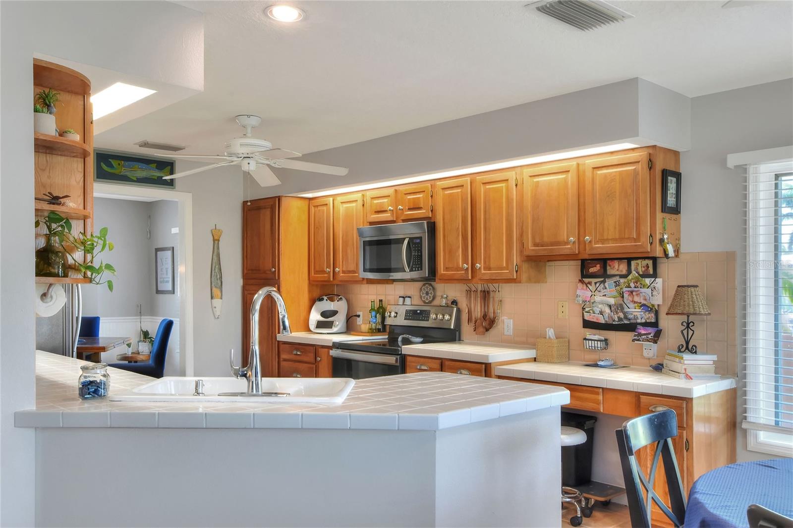 Image 13 of 70 For 4116 4th Avenue Ne