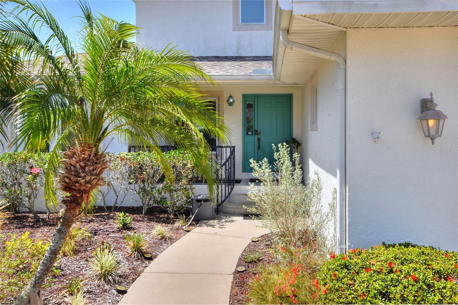 Image 4 of 70 For 4116 4th Avenue Ne