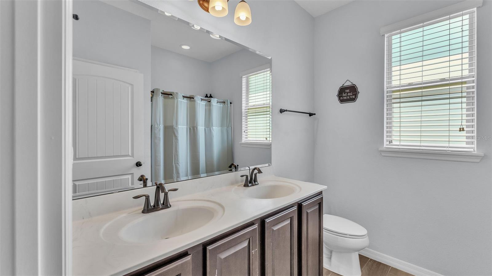 Image 18 of 56 For 2277 Bella Luna Circle