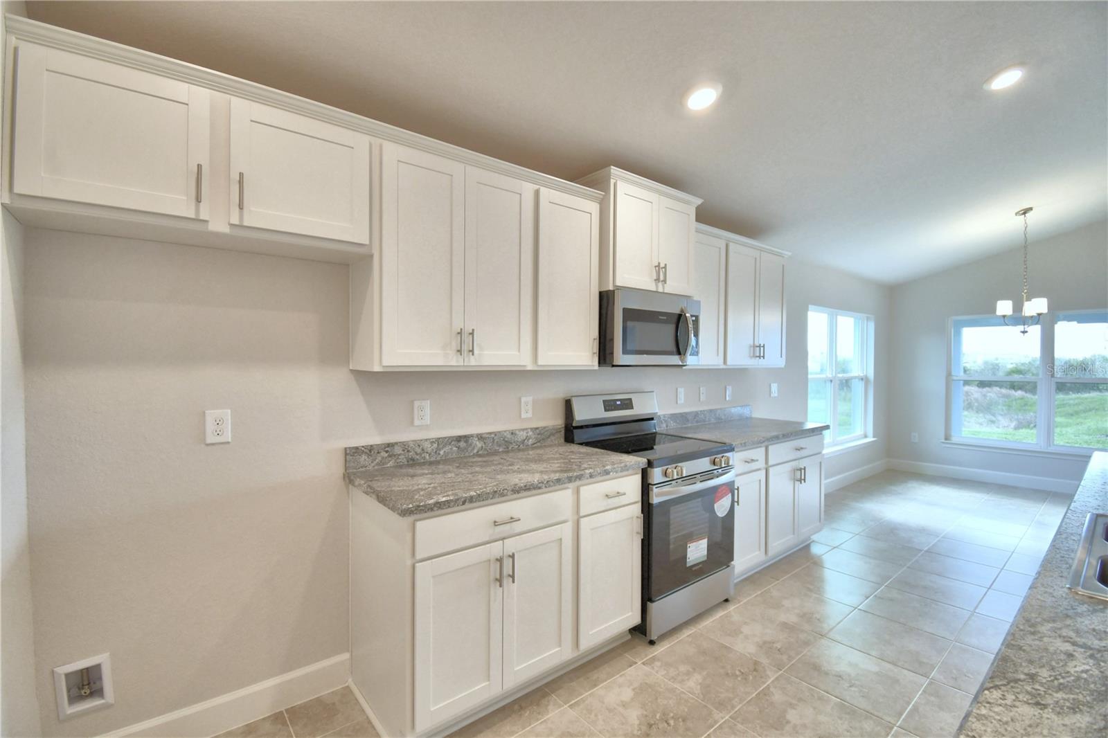 Image 12 of 48 For 580 Jett Lane
