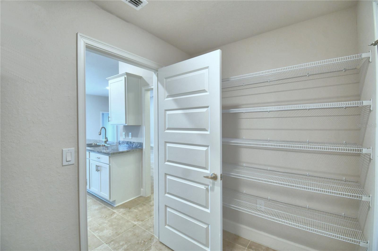 Image 14 of 48 For 580 Jett Lane