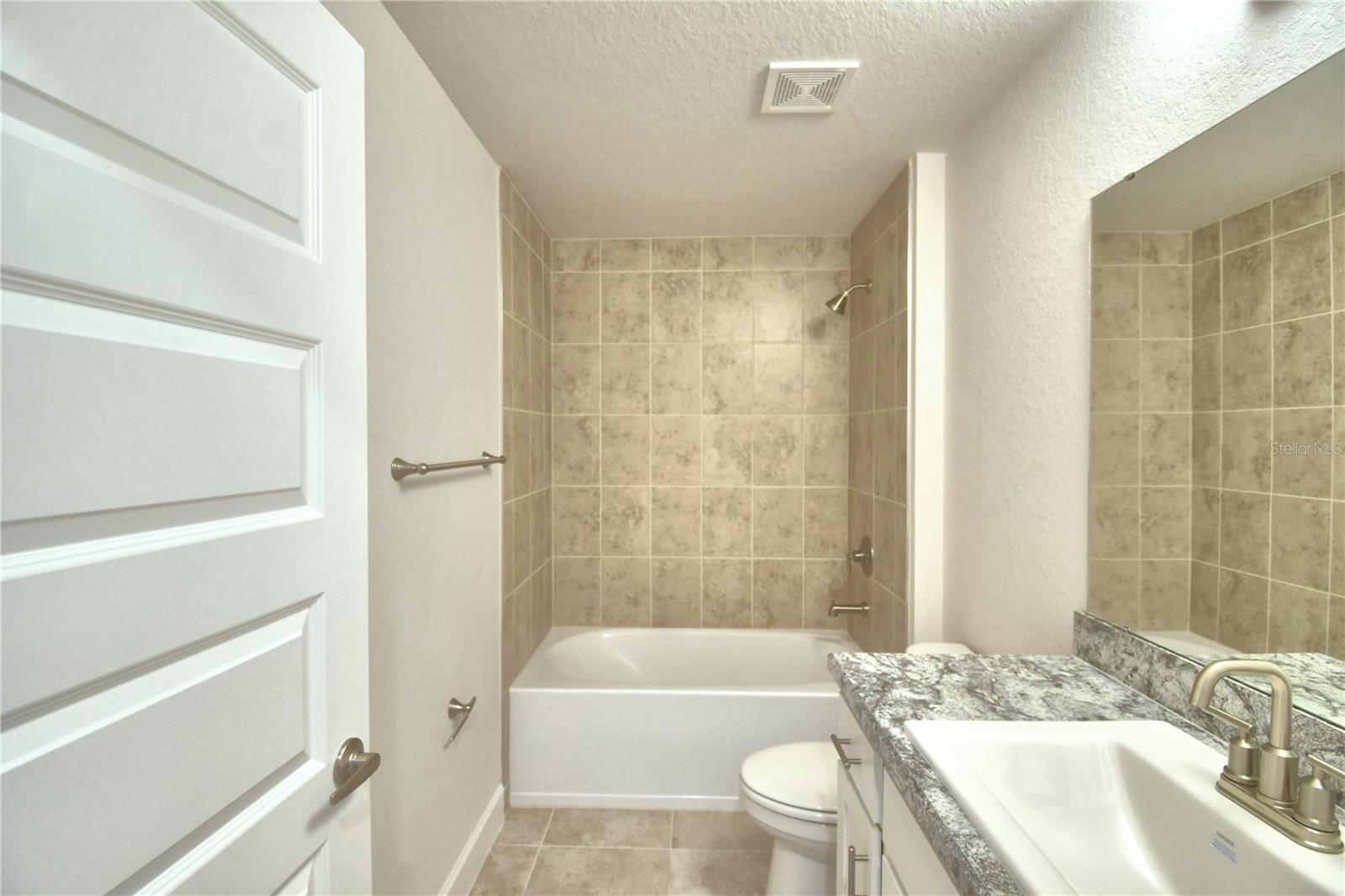 Image 23 of 48 For 580 Jett Lane