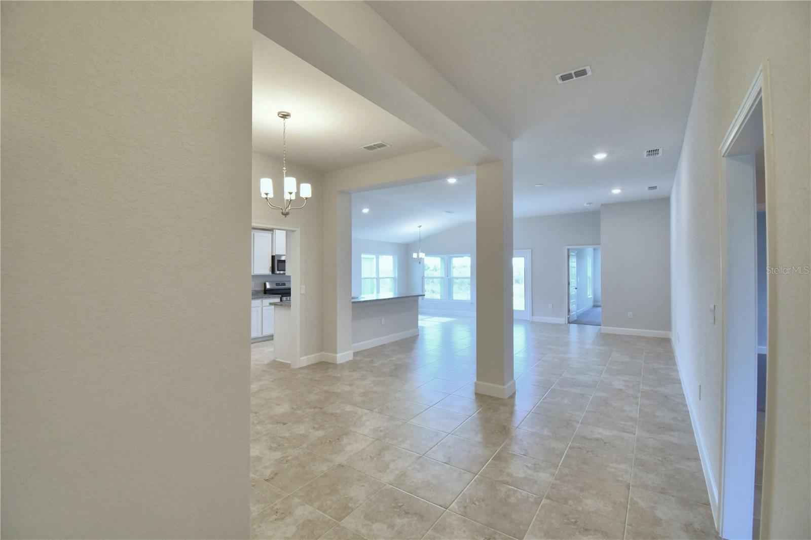 Image 3 of 48 For 580 Jett Lane