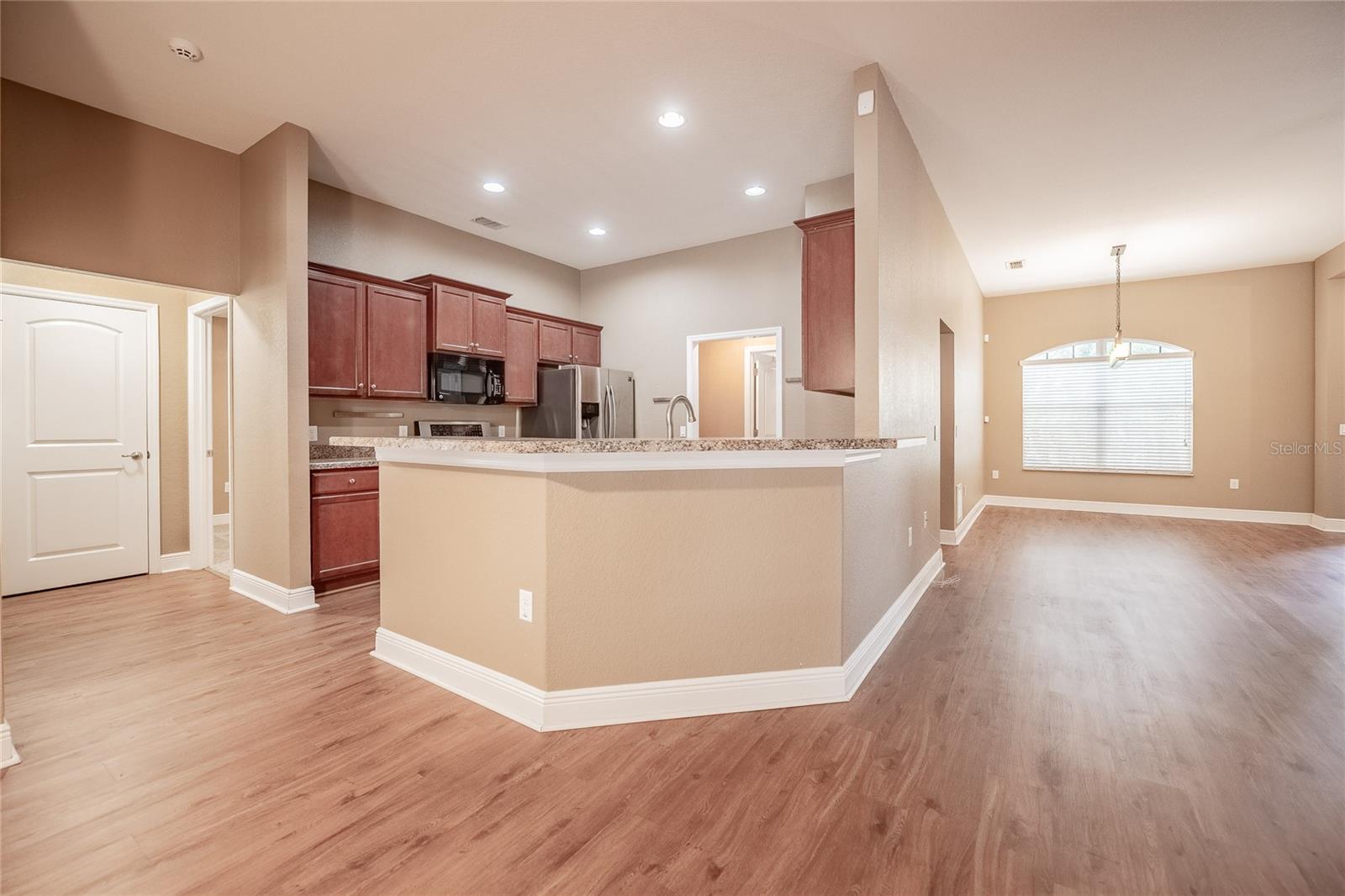 Image 19 of 50 For 2933 Blackwater Oaks Drive