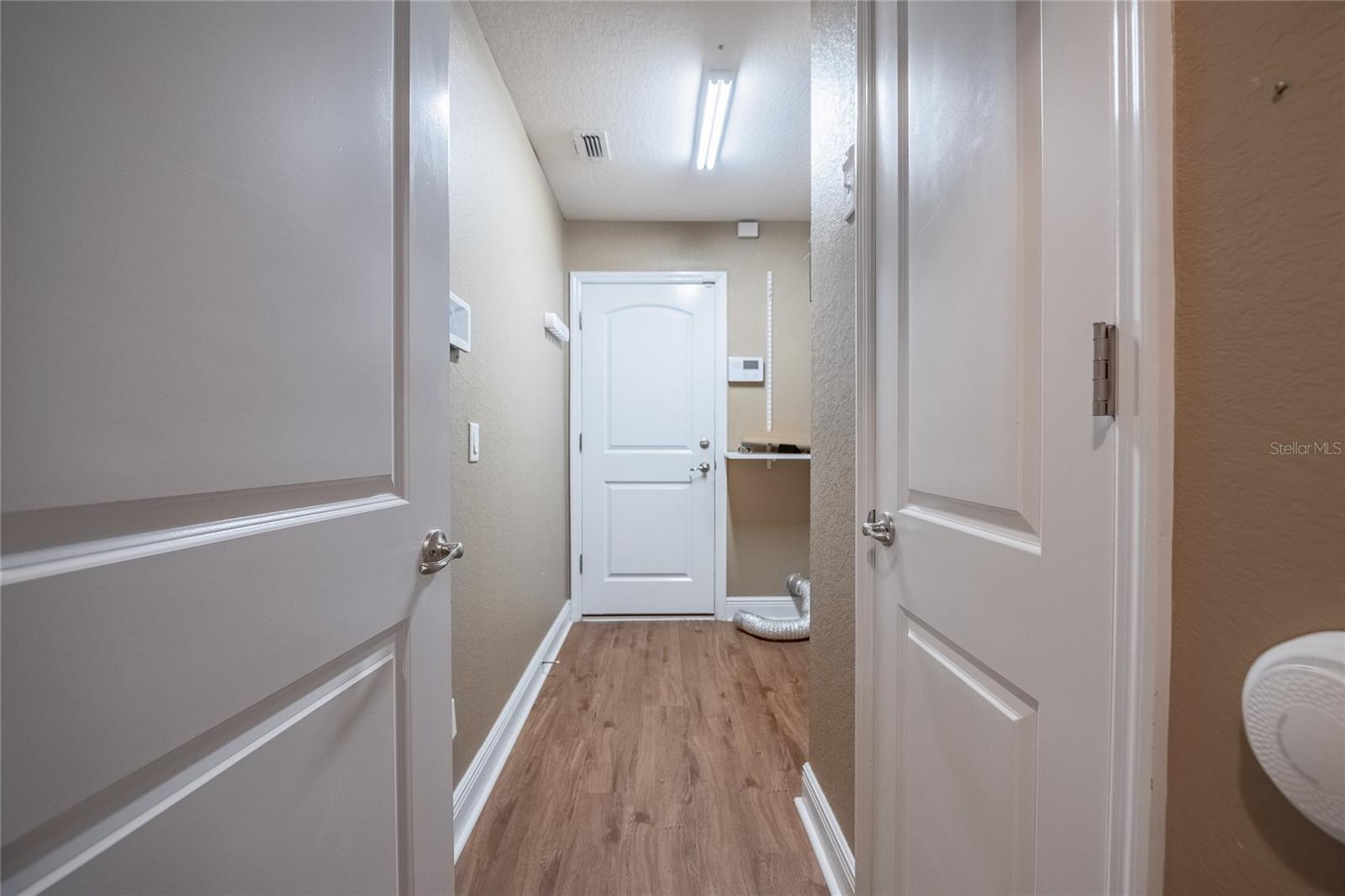 Image 8 of 50 For 2933 Blackwater Oaks Drive