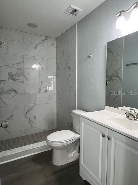 Image 9 of 15 For 4036 Oak Loop 104