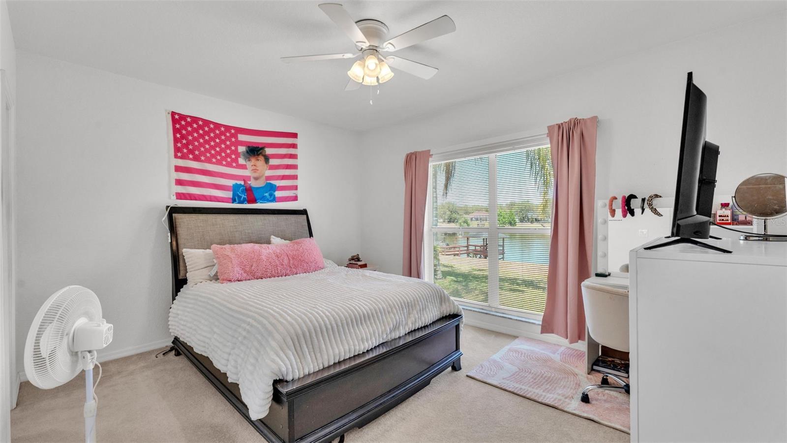 Image 47 of 56 For 1854 Sherwood Lakes Boulevard