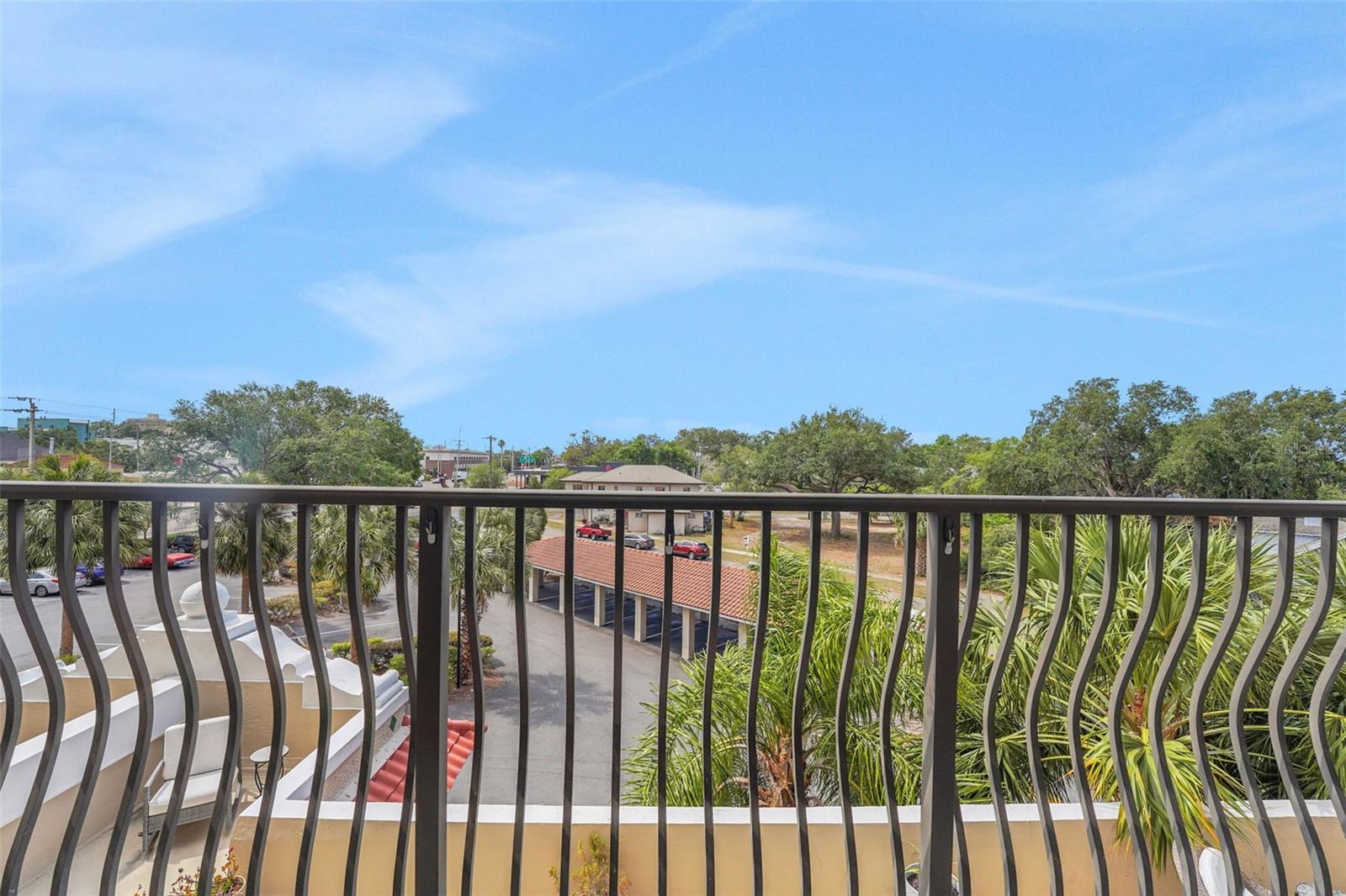 Image 15 of 47 For 235 6th Street Nw 307