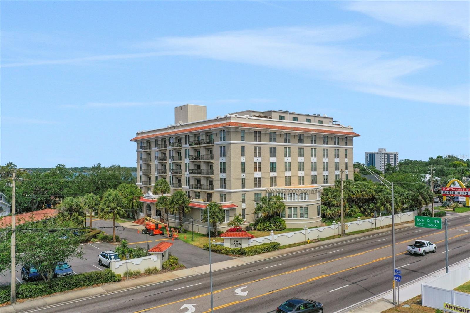 Image 3 of 47 For 235 6th Street Nw 307