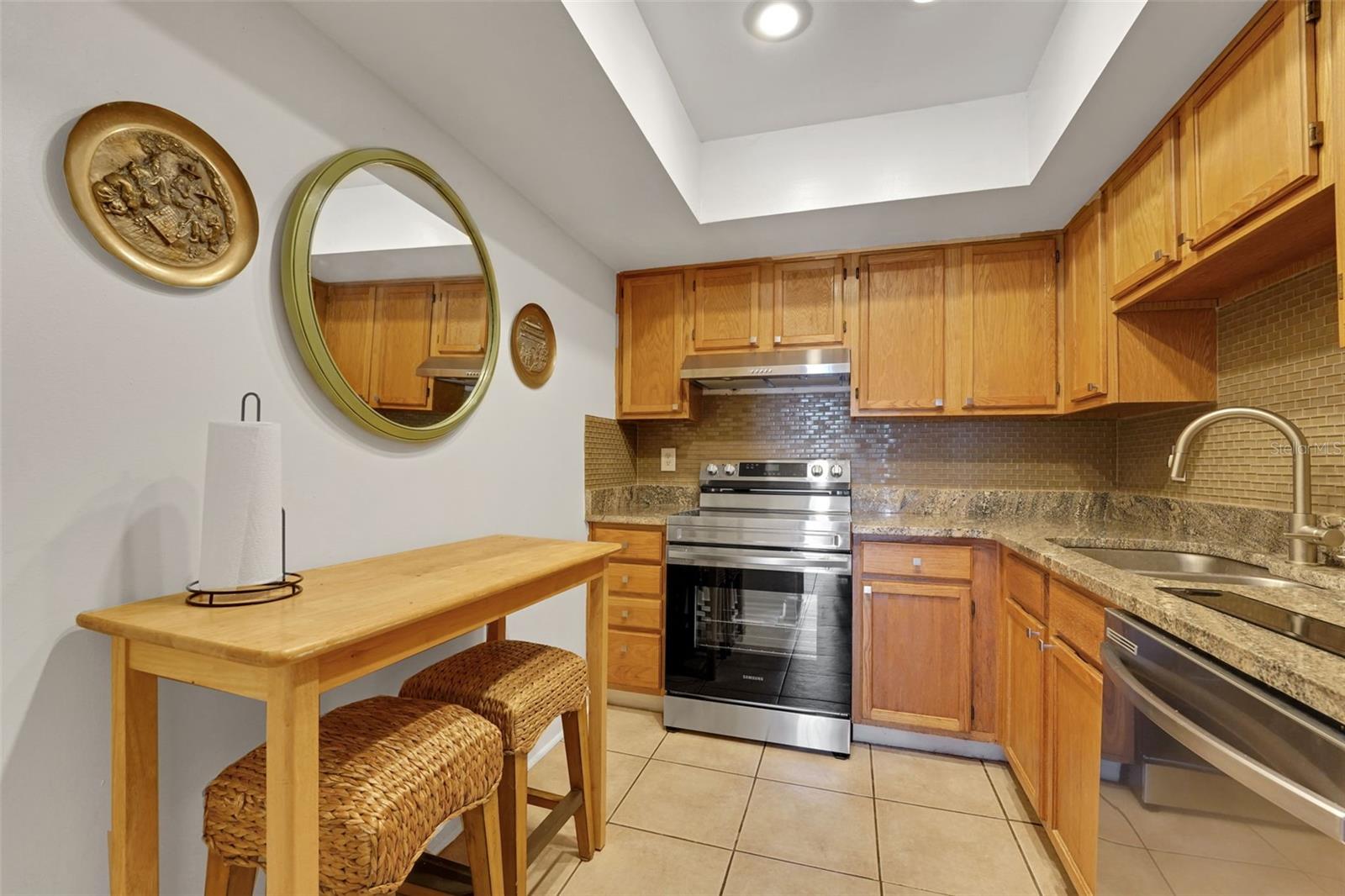 Image 9 of 47 For 235 6th Street Nw 307