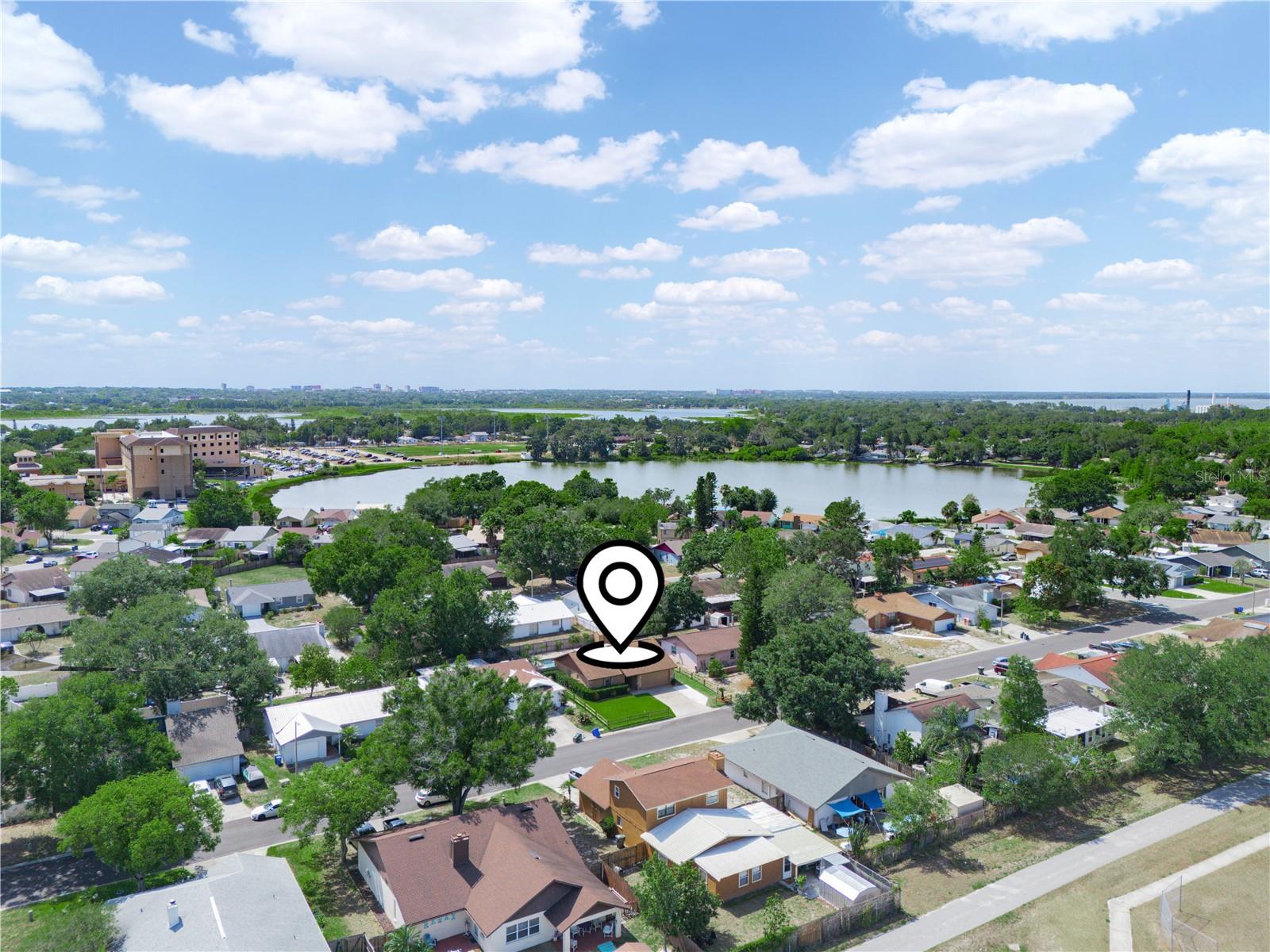 Image 21 of 23 For 901 Spicewood Drive