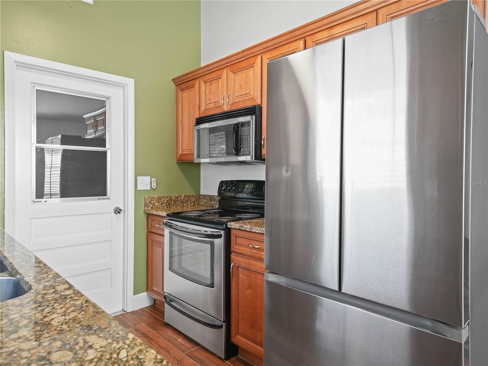 Image 7 of 23 For 901 Spicewood Drive