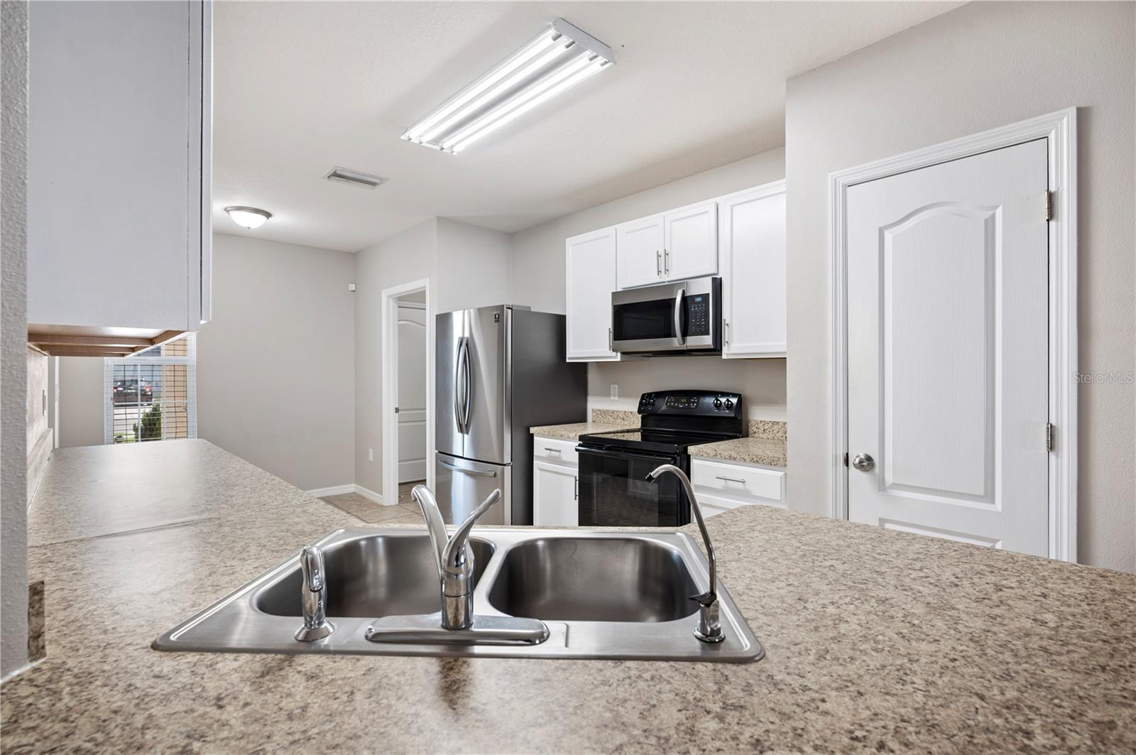 Image 13 of 41 For 3425 San Moise Place