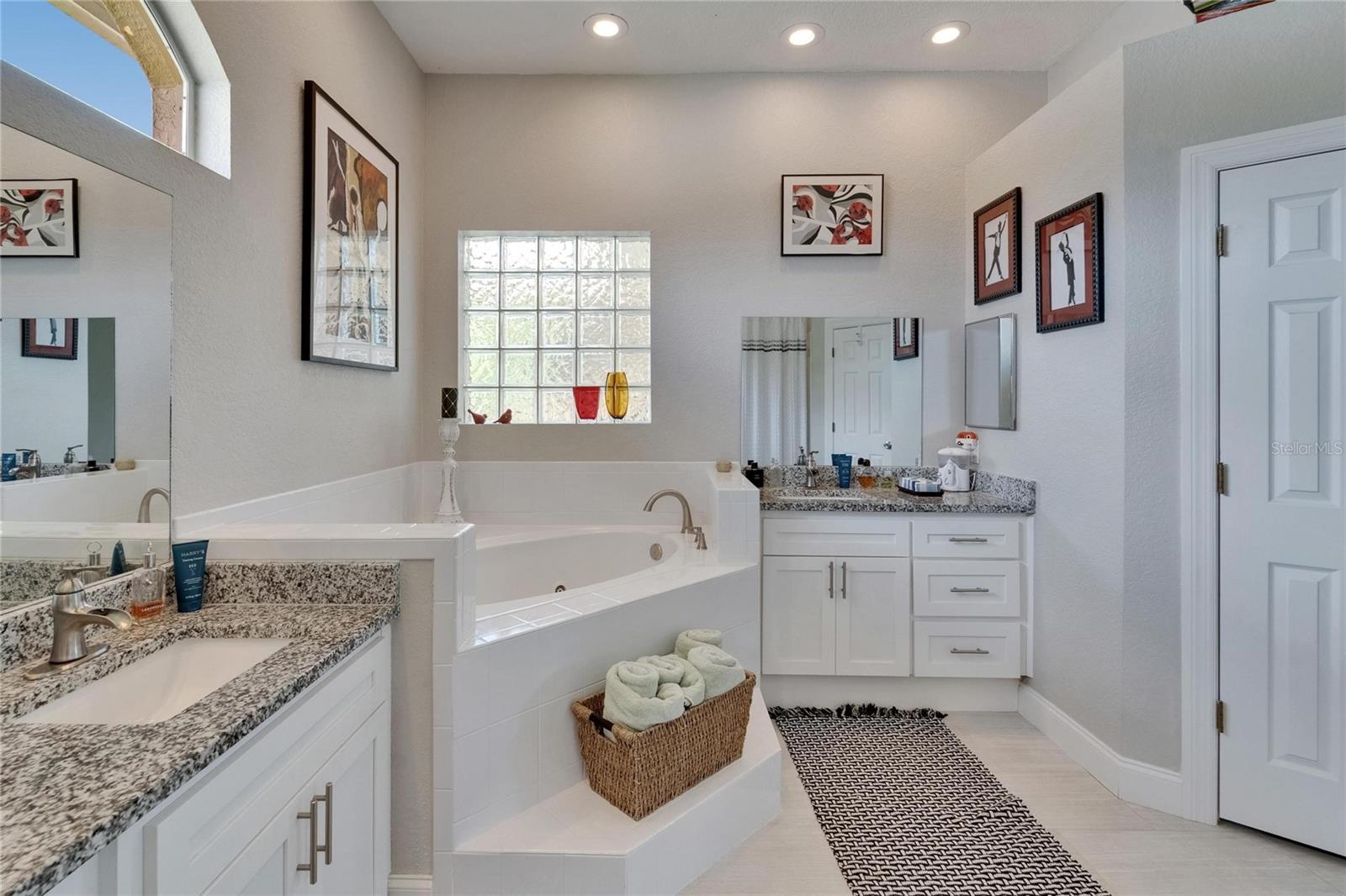 Image 16 of 59 For 7890 Ashford Drive
