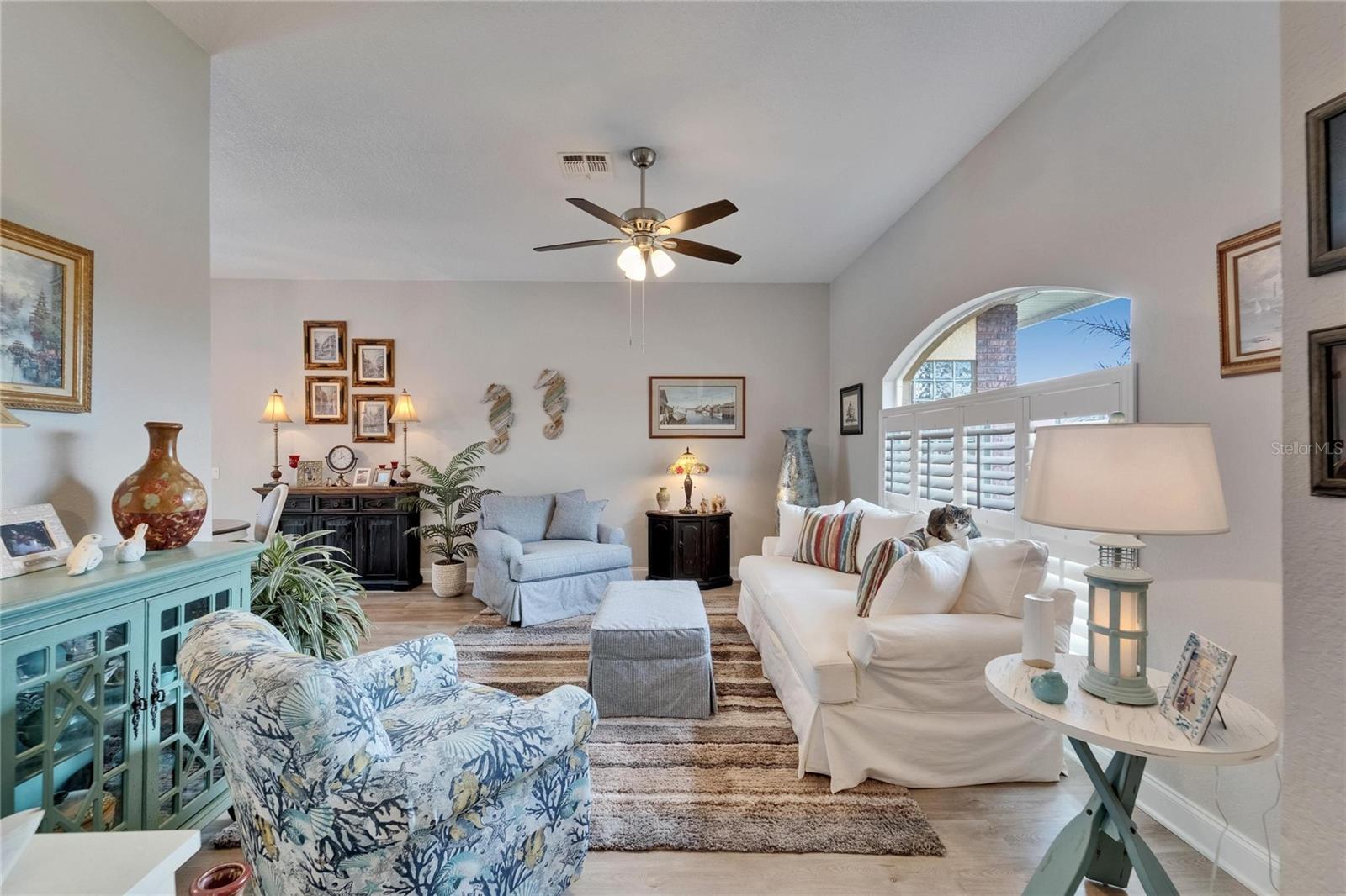 Image 9 of 59 For 7890 Ashford Drive