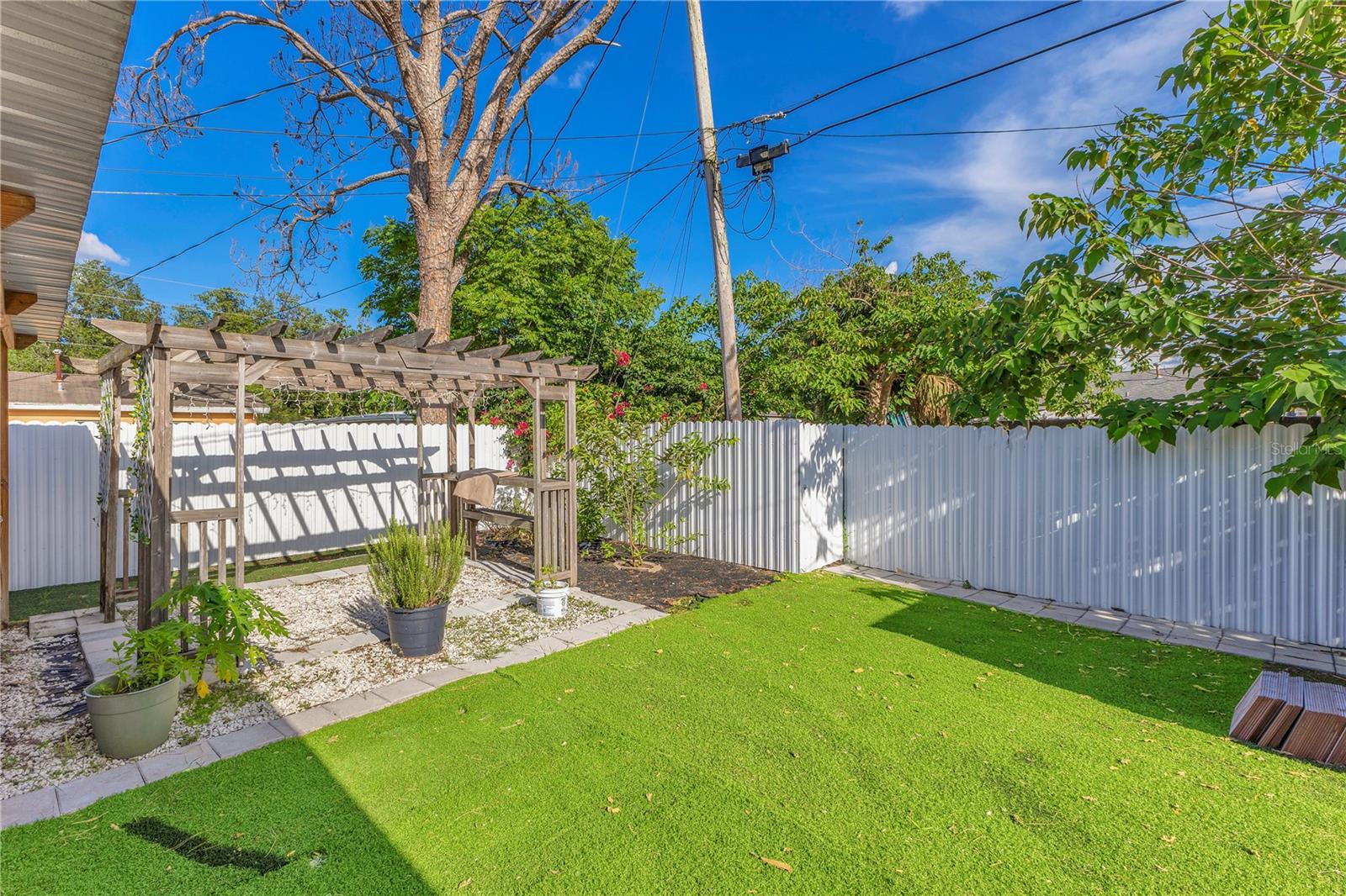 Image 20 of 27 For 1210 Marrick Circle
