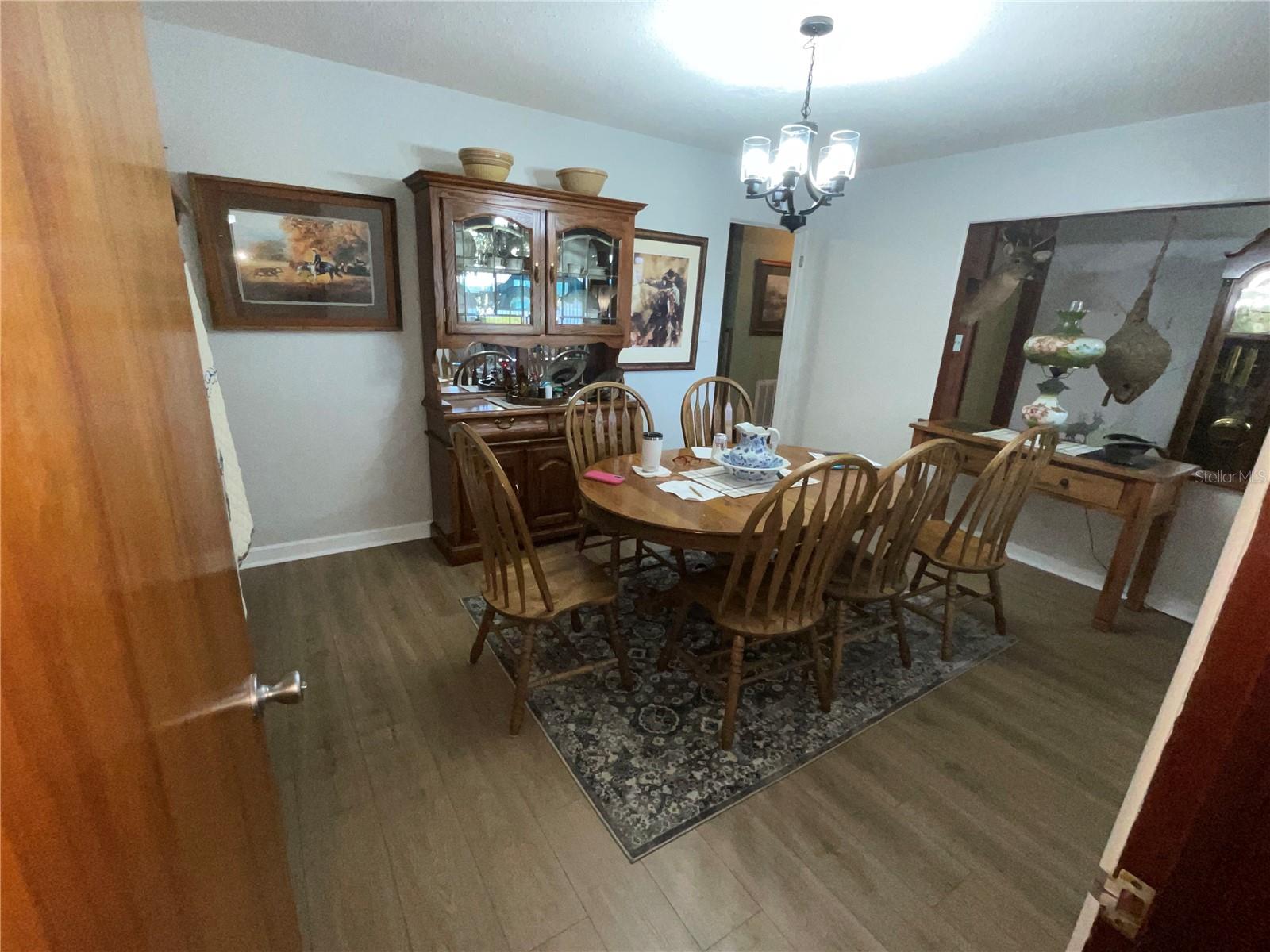 Image 18 of 36 For 427 Longfellow Boulevard