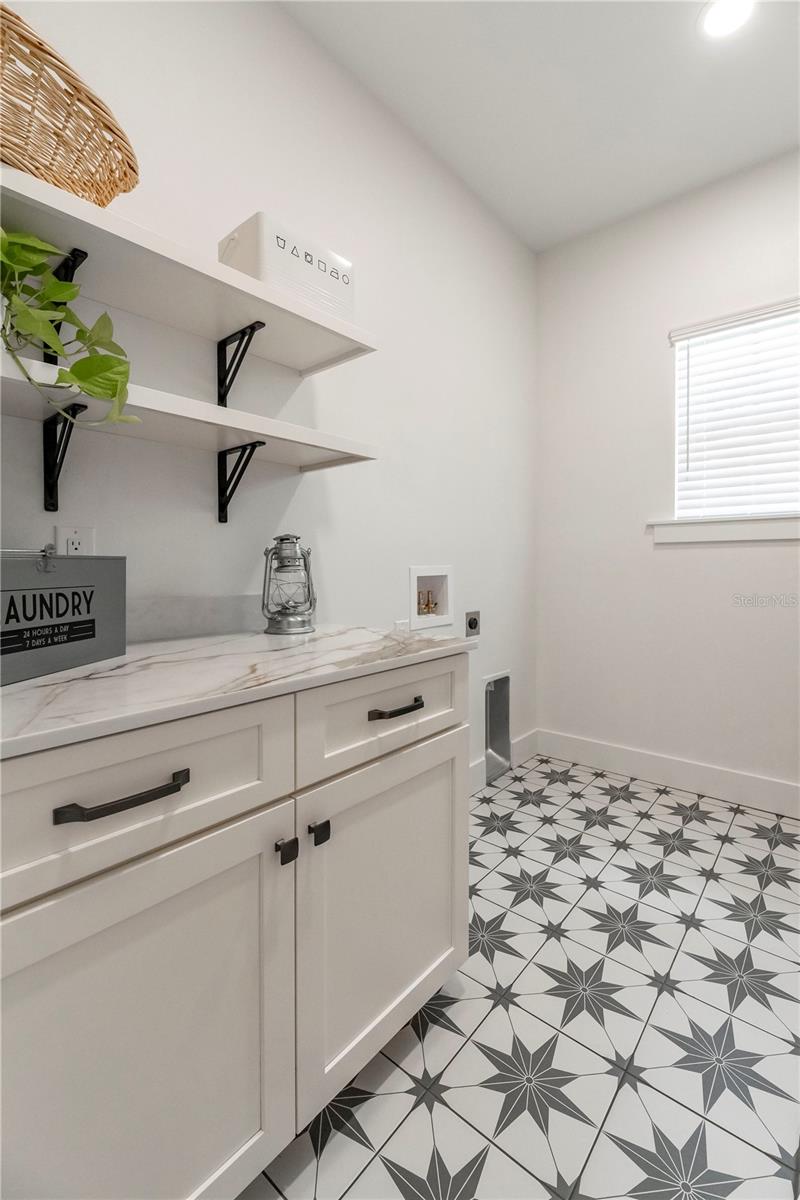 Image 41 of 41 For 527 Park Street