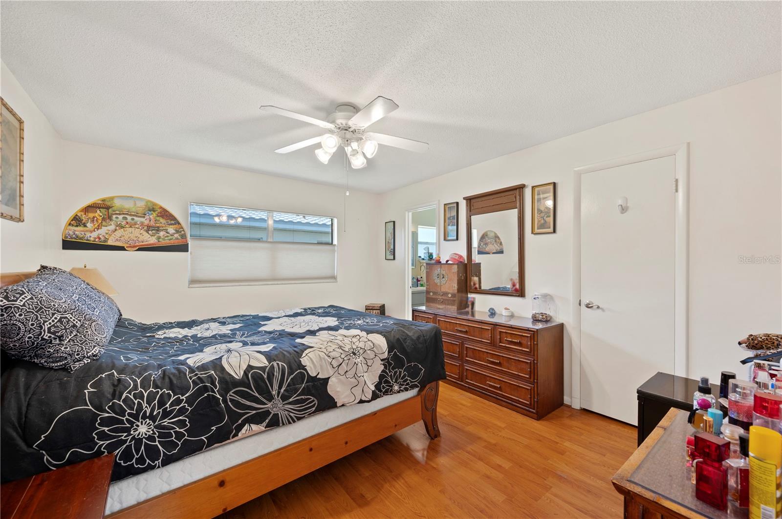 Image 12 of 30 For 512 Cameo Drive