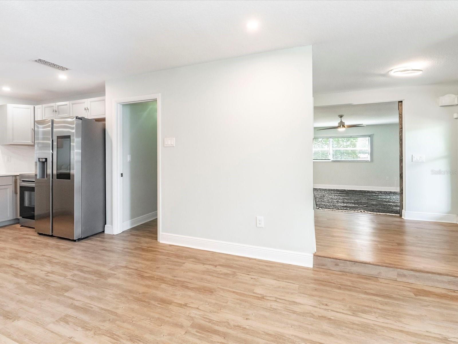 Image 18 of 73 For 502 Duchess Drive