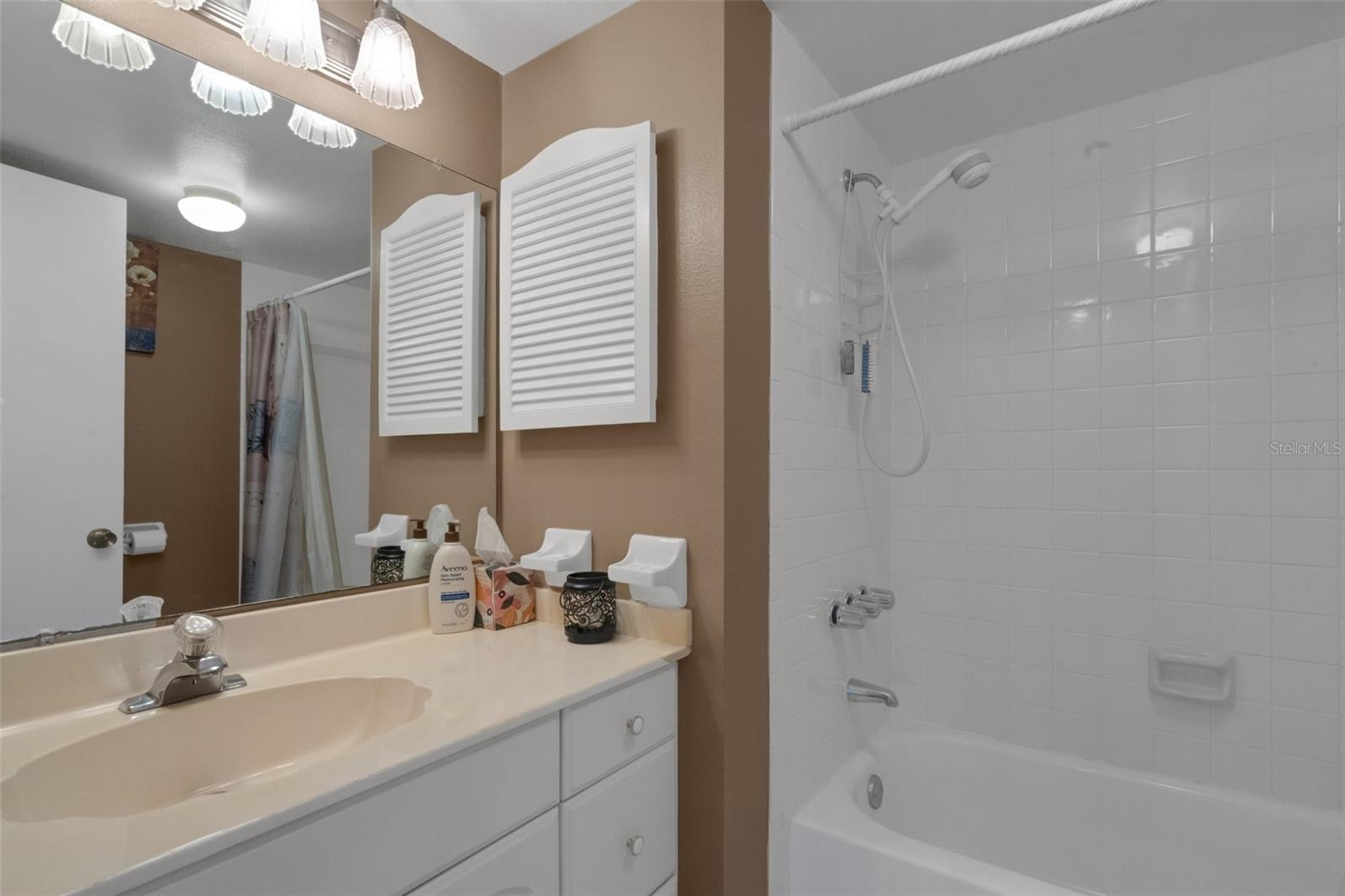 Image 20 of 40 For 1130 Lake Parker Avenue C321
