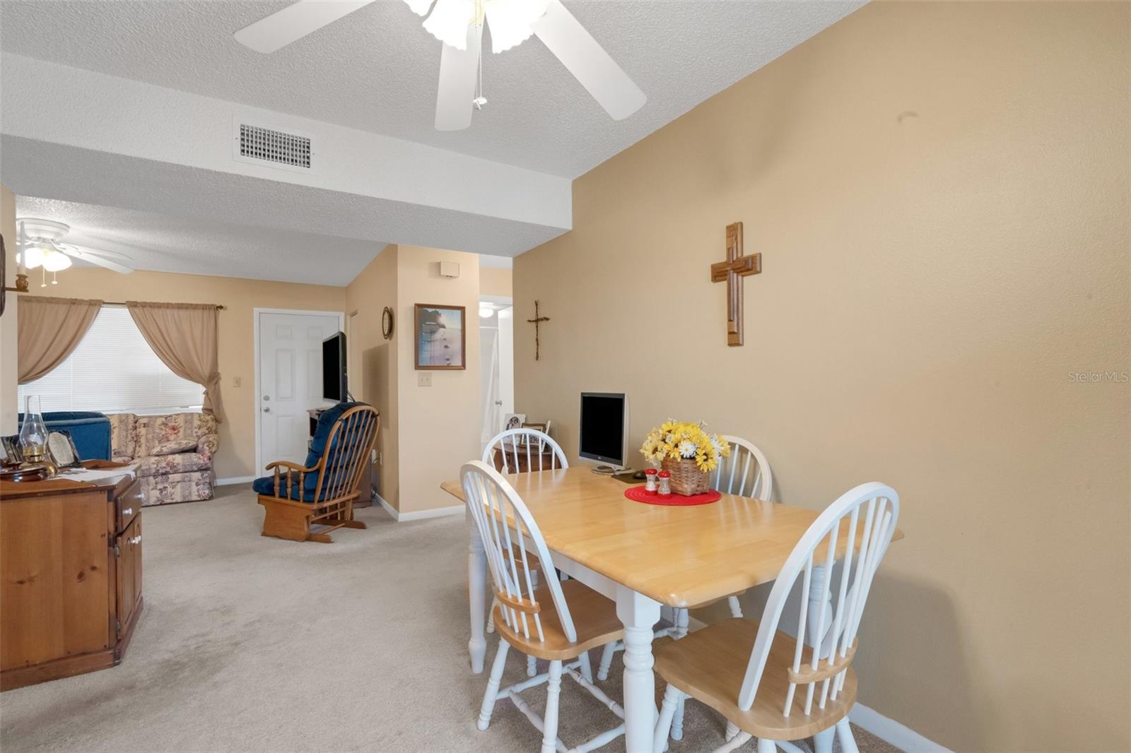 Image 9 of 40 For 1130 Lake Parker Avenue C321