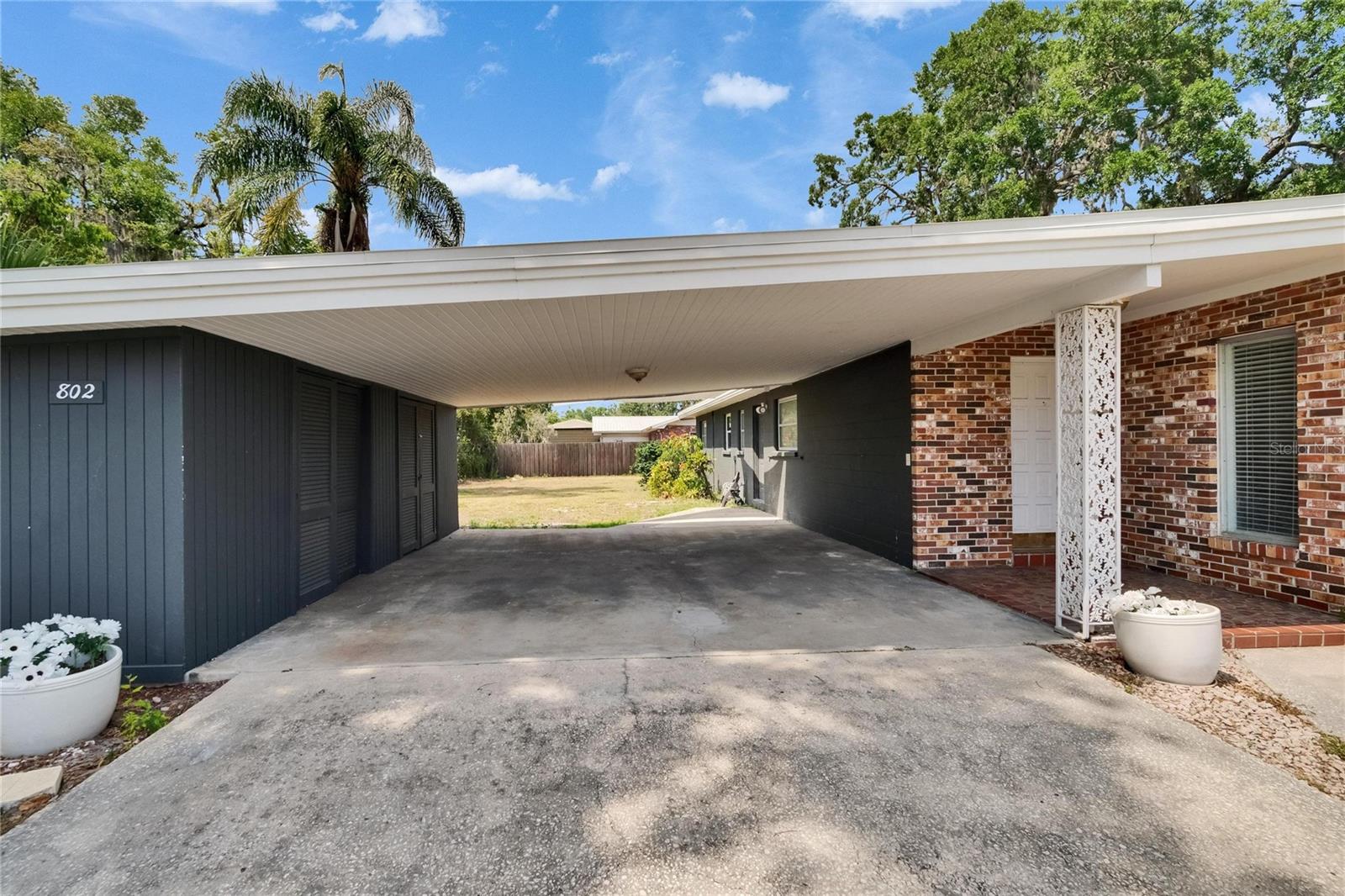 Image 13 of 62 For 802 Russell Drive